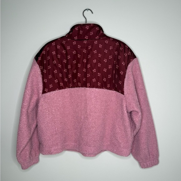 Universal Thread Pink Floral Colorblock Quarter-Zip Sherpa Pullover Jacket - Picture 9 of 10